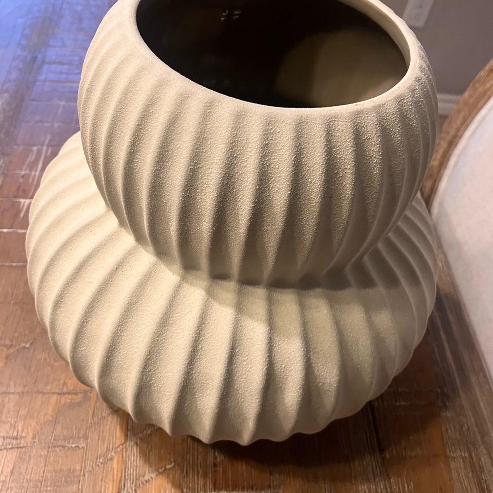 Textured Cream Double-Bulb Ceramic Accent Vase - Picture 2 of 4